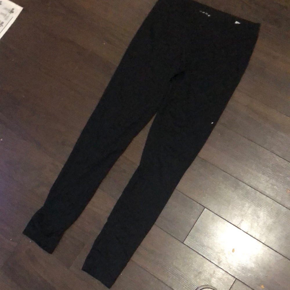 Black leggings